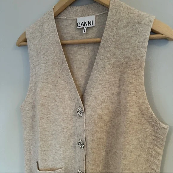 NEW Ganni Cashmere Mix Button Vest Sweater in Oyster Gray / Cream - size XS - Picture 4 of 7